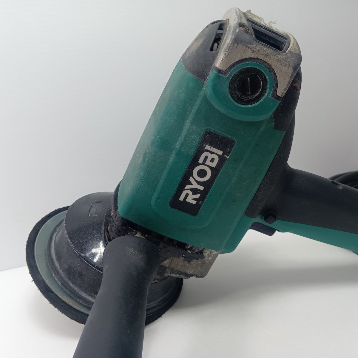 RYOBI リョービ 電子ギアアクション ポリッシャー PEG-130
