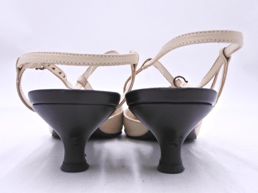 Salvatore Ferragamo サルヴァトーレフェラガモ 本革 レザー ポイン