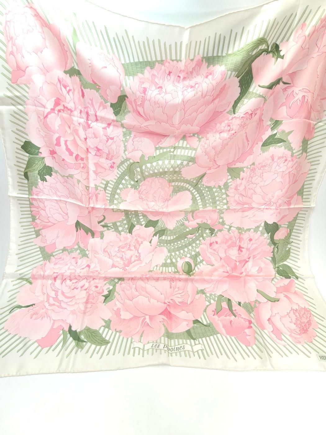 HERMES エルメス カレ90 Les Pivoines 芍薬 シルク スカーフ ピンク