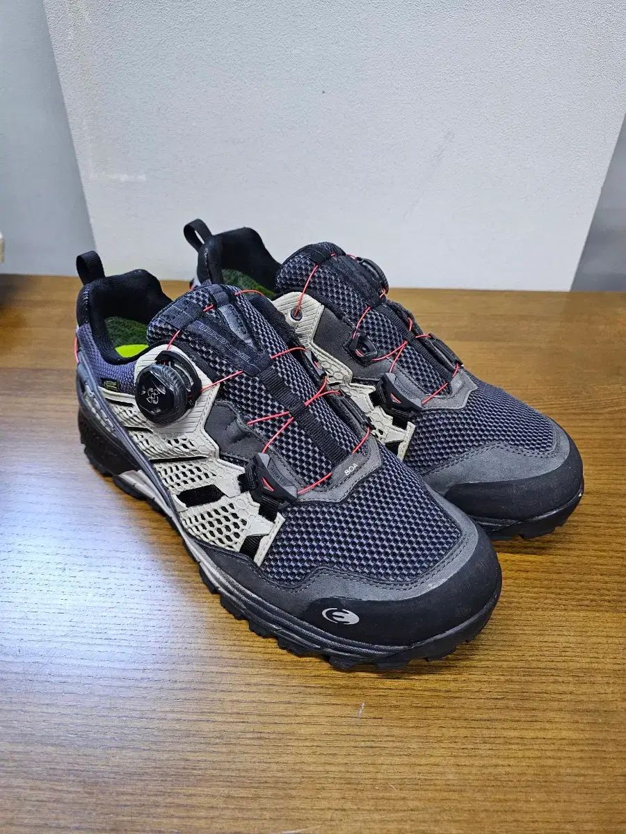 アイダー GORE-TEX ゴアテックス 山 サン SAN ブラック ダイアル