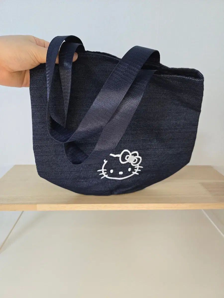 ハローキティ デニムエコバッグ ハローキティ デニム トートバッグ エコバッグ バッグ 新品 - メルカリ