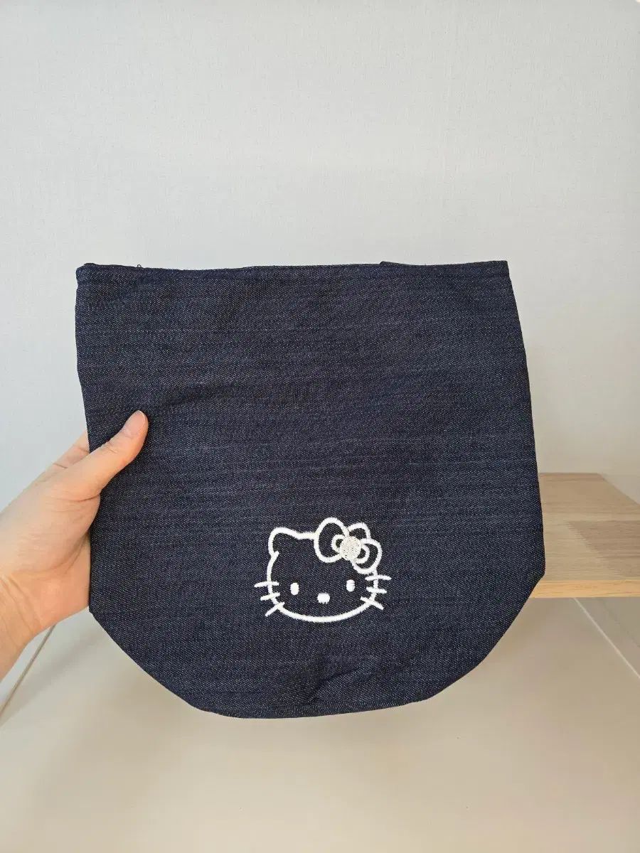 ハローキティ デニム トートバッグ エコバッグ バッグ 新品 - メルカリ