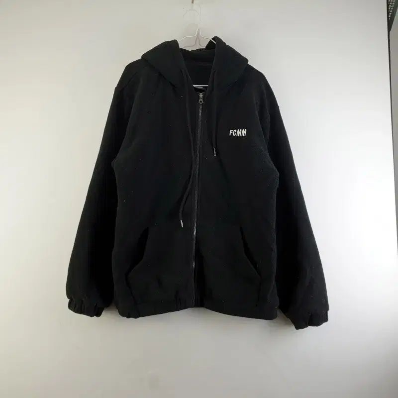 FLEECE FCMM フリース FCMM（エフシーエムエム）の「BIG BOA JUMPER UP 