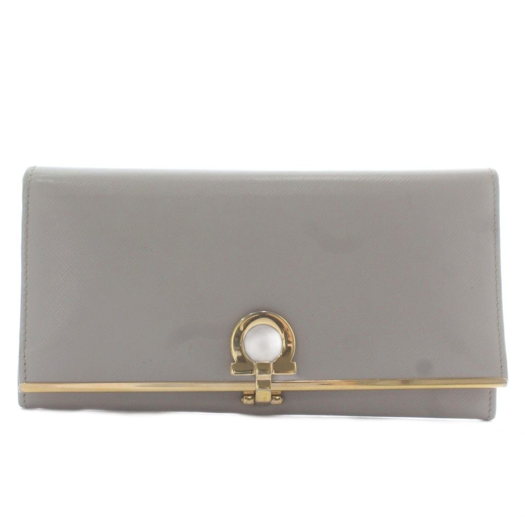 サルヴァトーレフェラガモ Salvatore Ferragamo 長財布 二つ折り