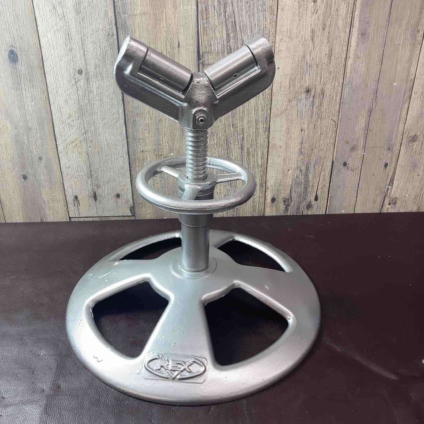 品 REX レッキス パイプ受け台 型番不明 水道工事 パイプスタンド