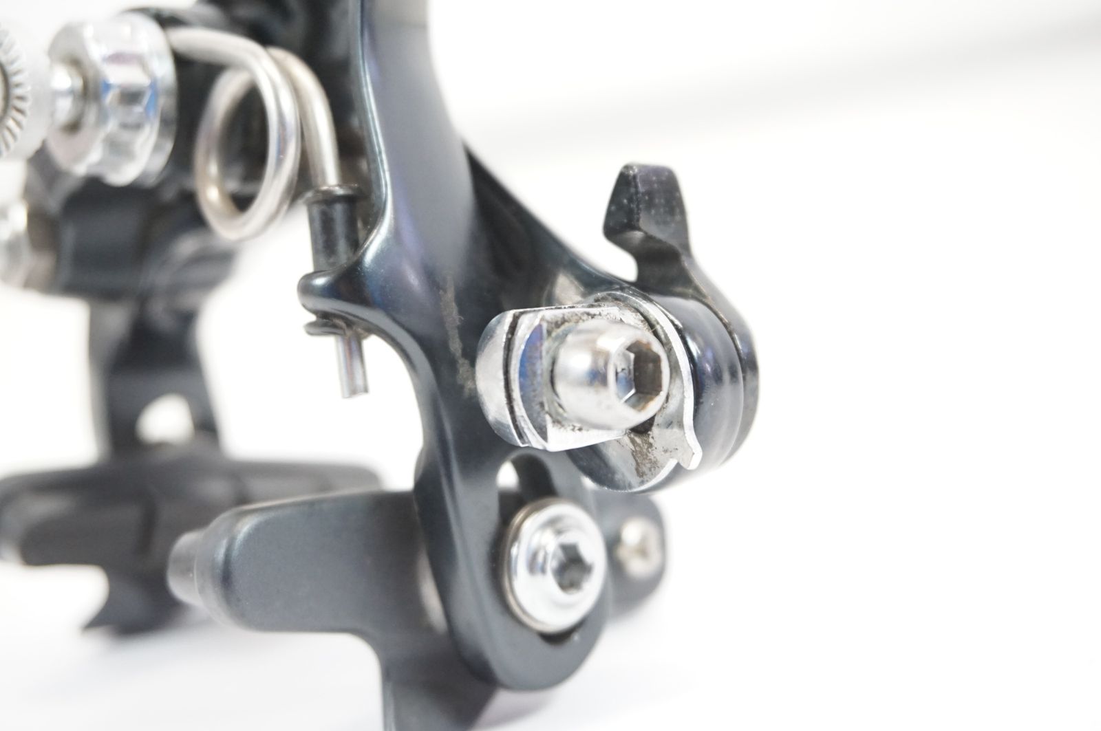 SHIMANO 「シマノ」 105 BR-5700 キャリパーブレーキセット