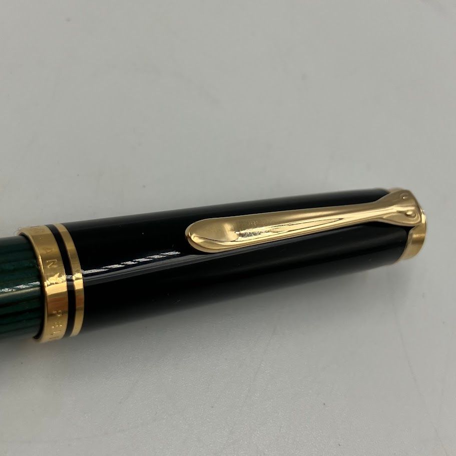 ペリカン ボールペン スーベレーン R600 グリーンストライプ ローラー
