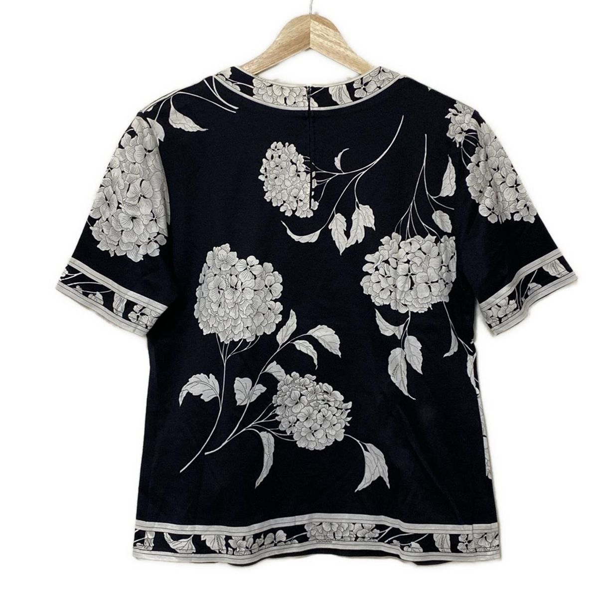 LEONARD(レオナール) 半袖カットソー サイズL レディース - 黒×白