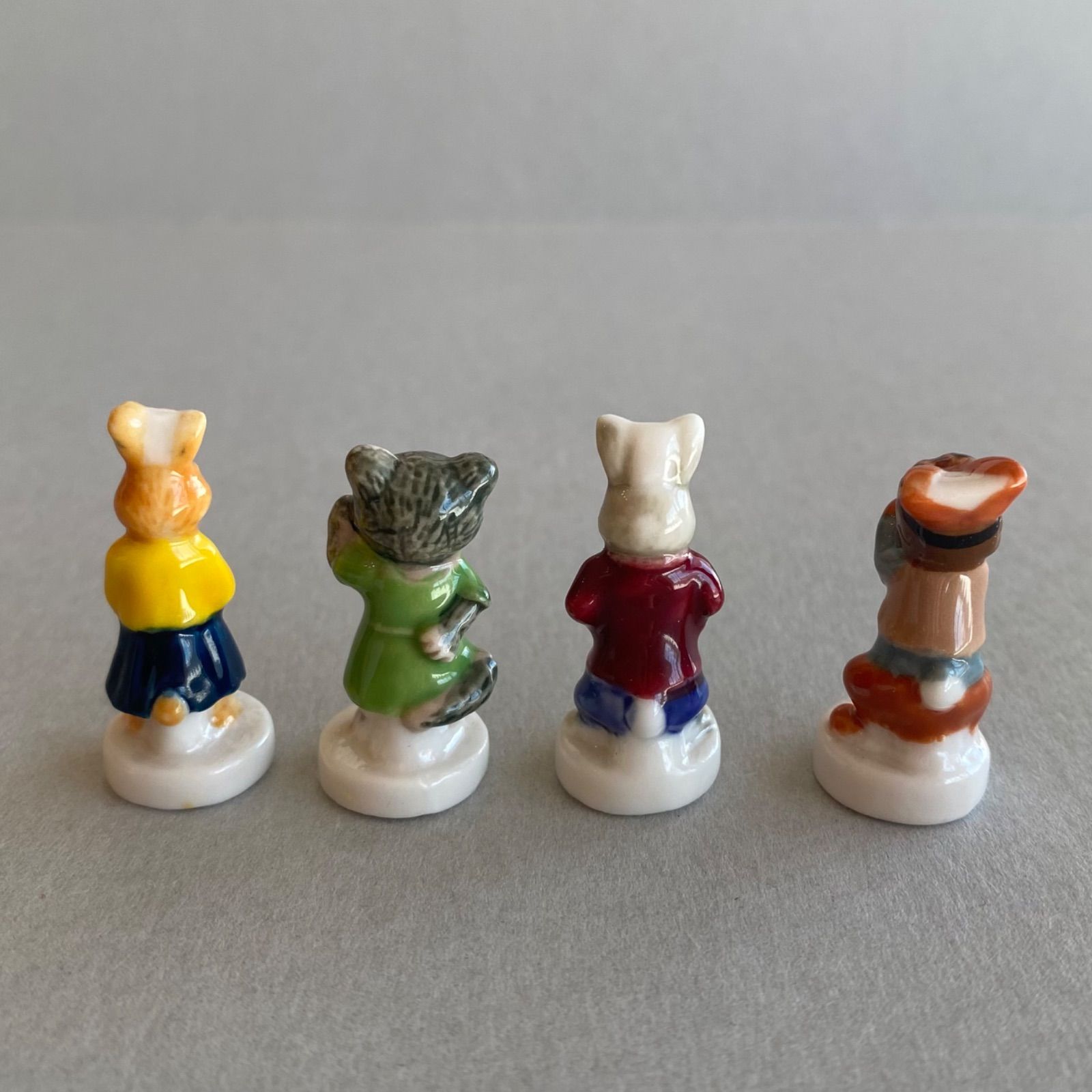 ピーターラビットのフェーブ 8点セット／フランス雑貨／陶器ミニチュア