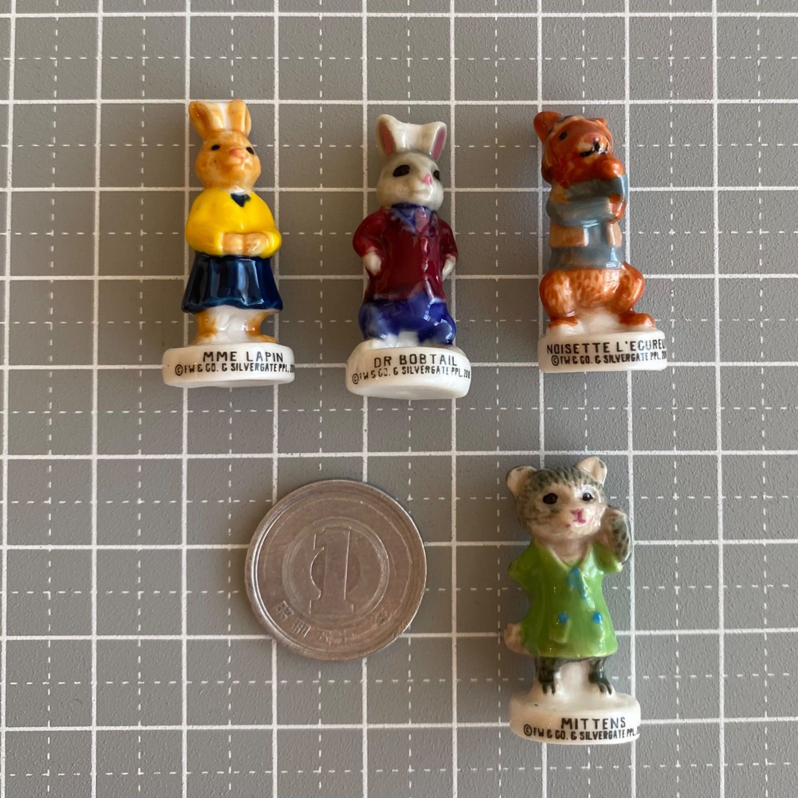 ピーターラビットのフェーブ 8点セット／フランス雑貨／陶器ミニチュア