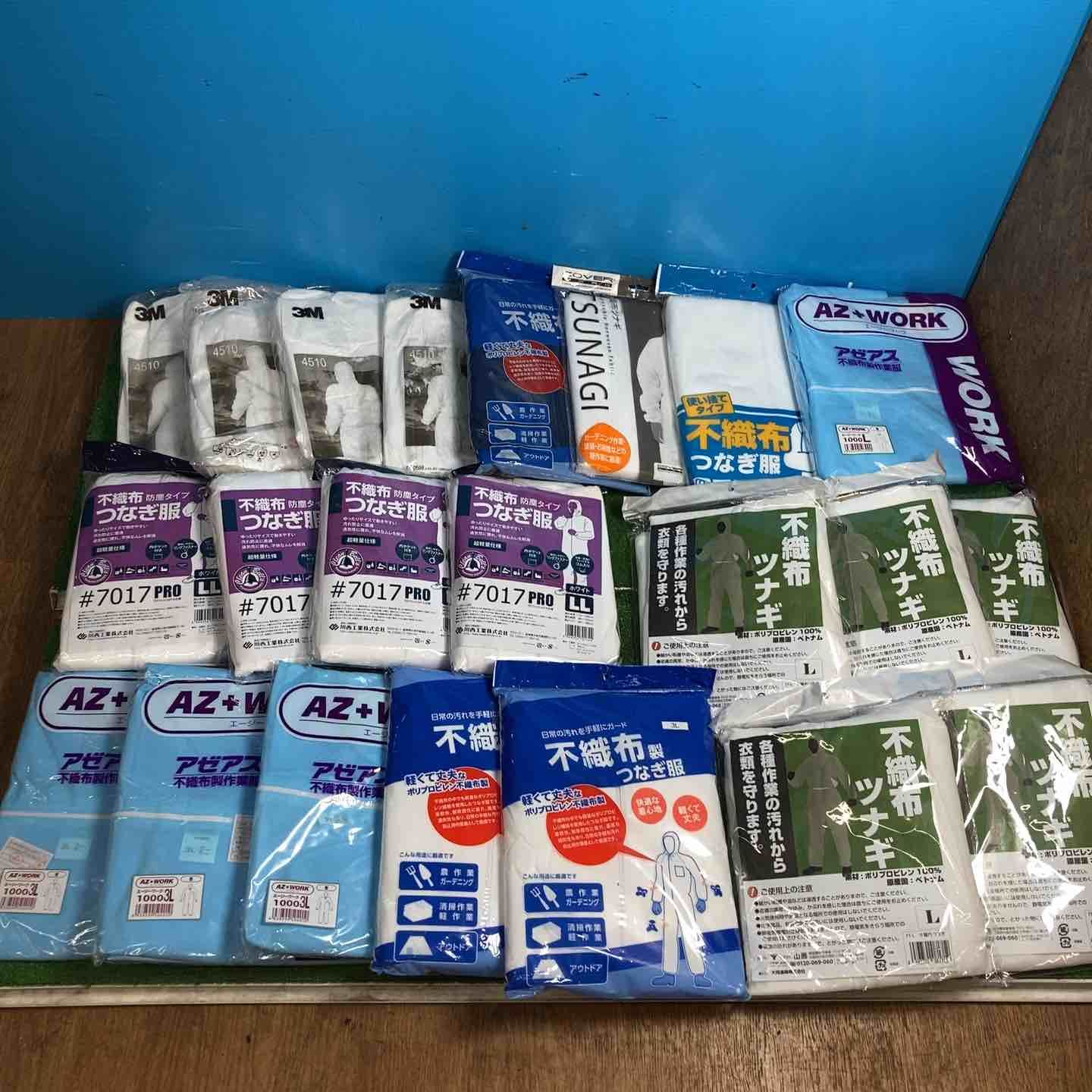 不織布ツナギ 22点まとめ売りセット サイズM×4 / L×9 / LL×4点/ 3L×5点【岩槻店】 不織布ツナギ 22点まとめ売りセット サイズM×4 / L×9 / LL×4点/ 3L×5点