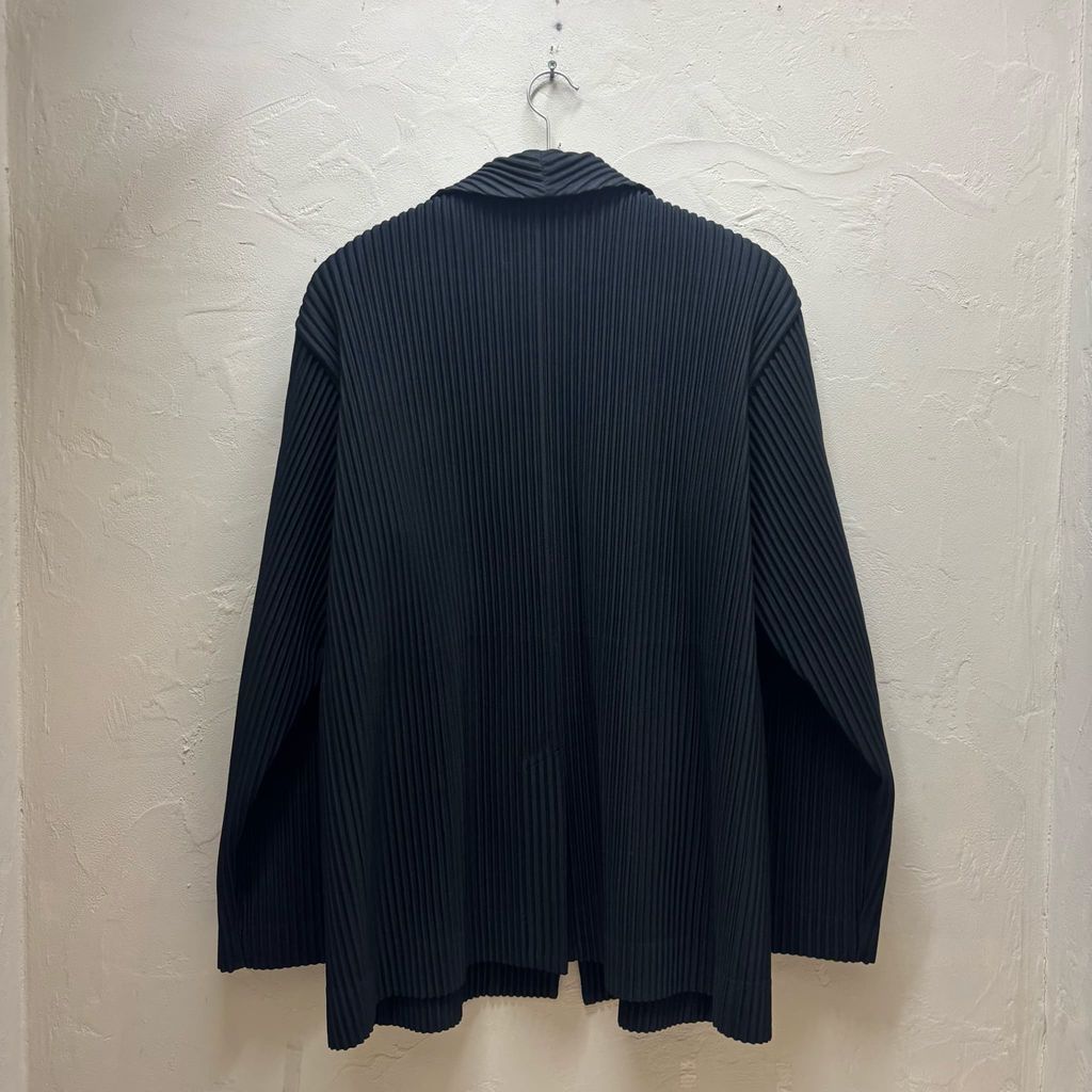 HOMME PLISSE ISSEY MIYAKE オムプリッセイッセイミヤケ Basic Pleats