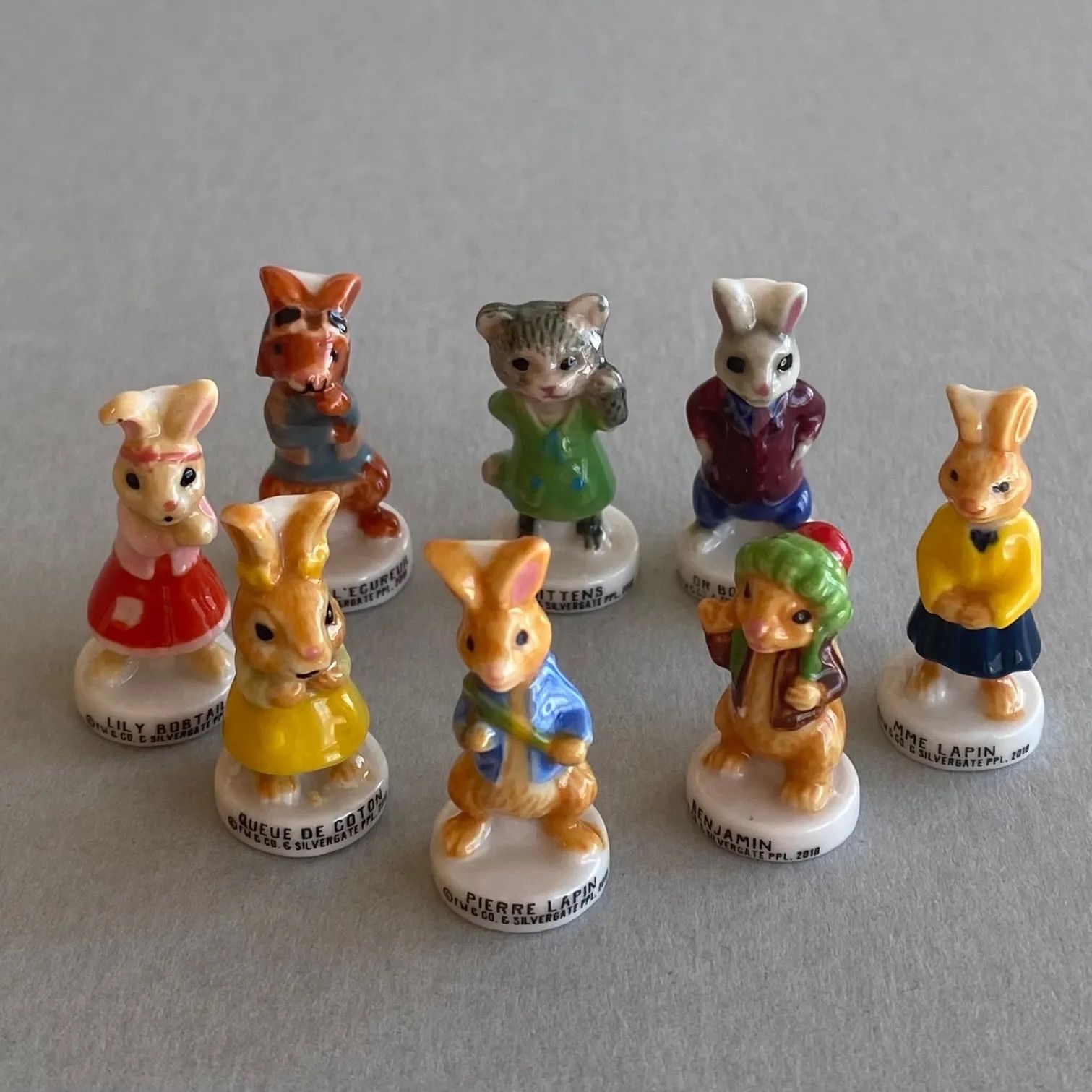 ピーターラビットのフェーブ 8点セット／フランス雑貨／陶器ミニチュア