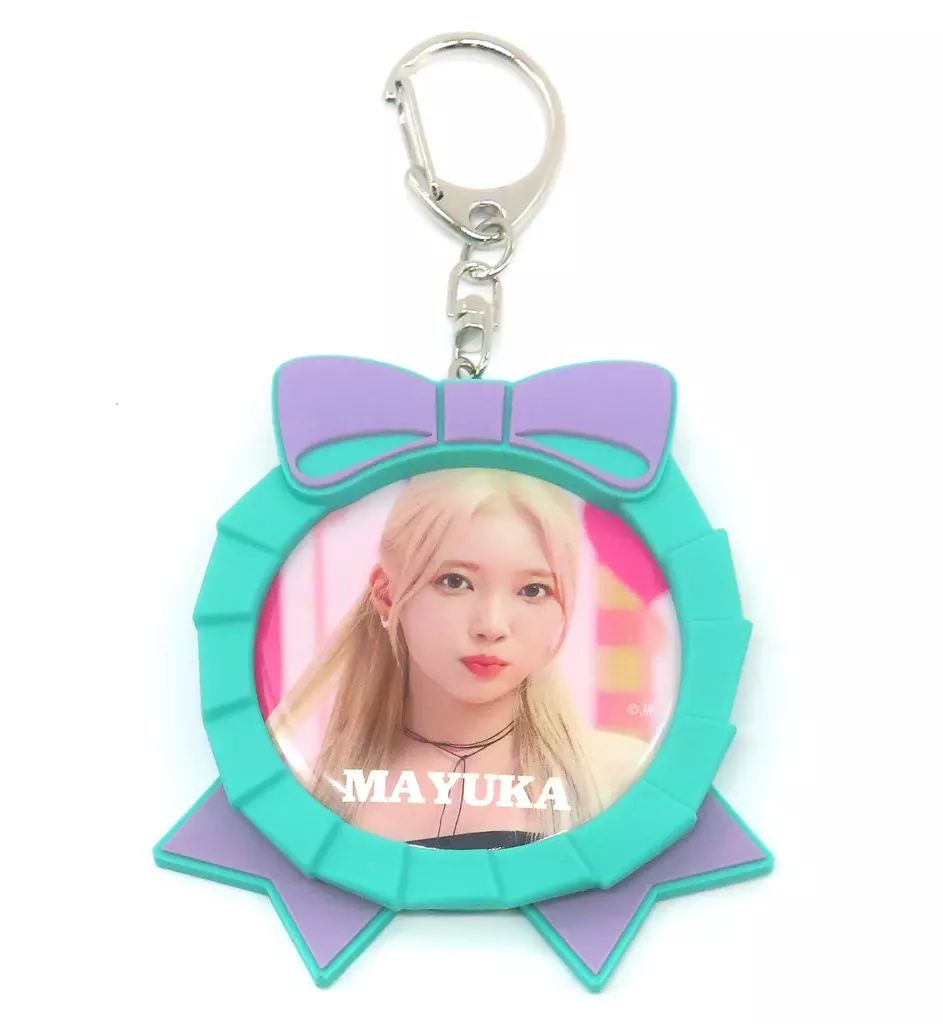 中古】バッジ・ピンズ MAYUKA ケース付き缶バッチ NiziUデビュー3周年