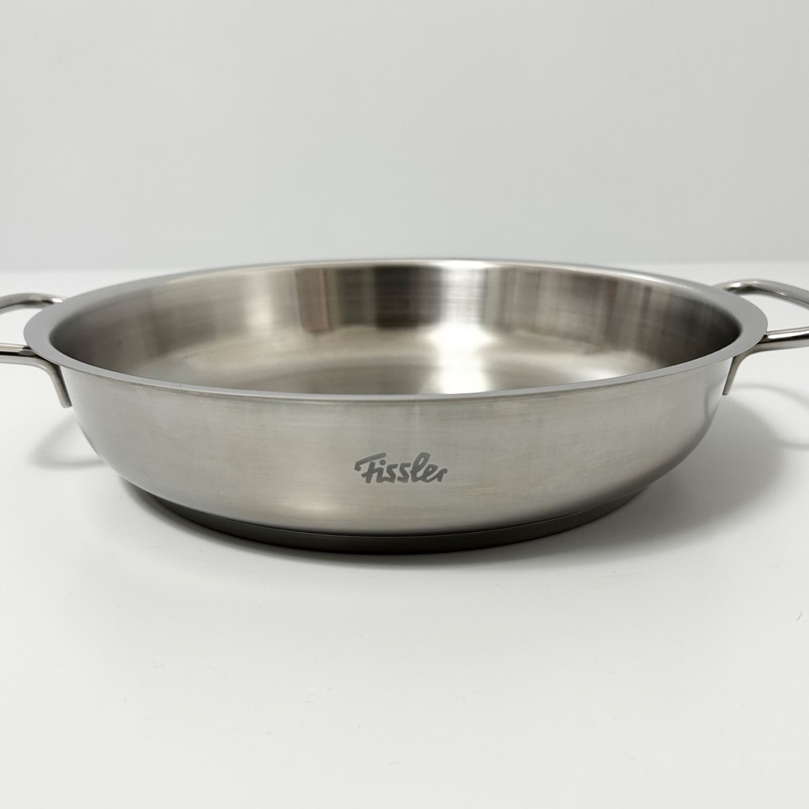 Fissler フィスラー プロコレクション サーブパン パエリアパン 28 cm 両手浅鍋 両手鍋 ステンレス製 調理器具 ドイツ製