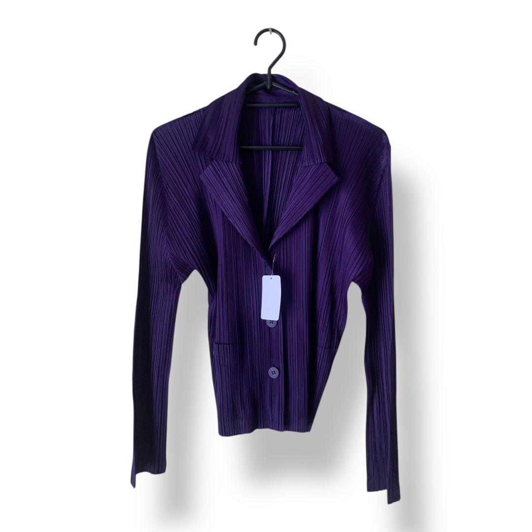 PLEATS PLEASE ISSEY MIYAKE（プリーツ プリーズ イッセイ ミヤケ