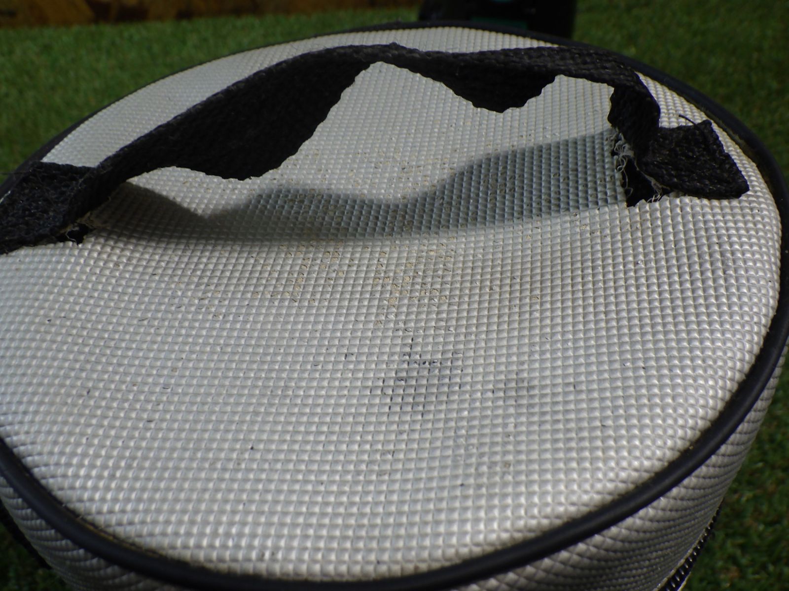 リョービ レーザー墨出し機 HLLー100 G 建築現場や内装工事に 未校正の品 品