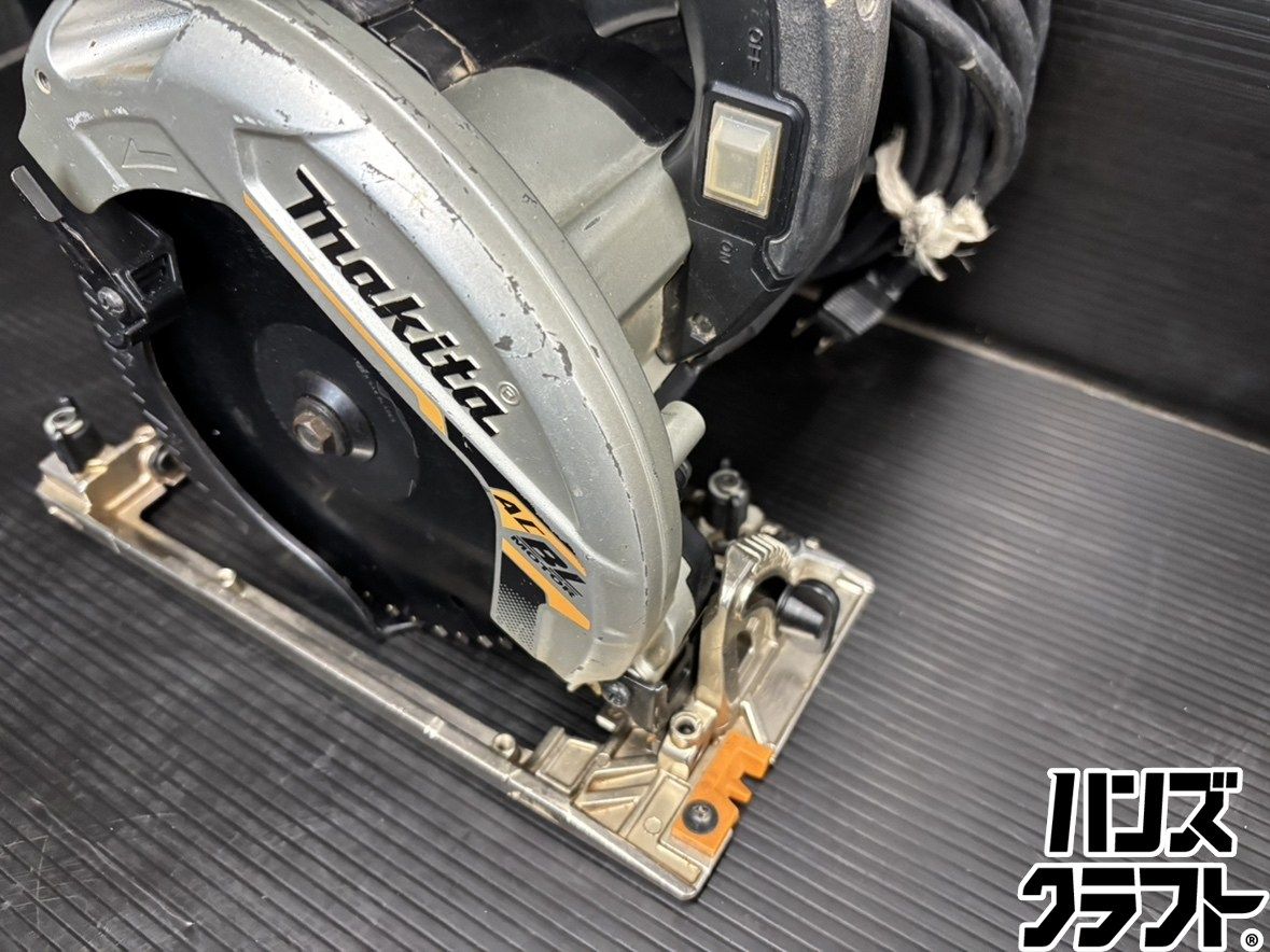 ♭ 品 マキタ makita HS 6303 165 mm電子マルノコ 100 V 熊