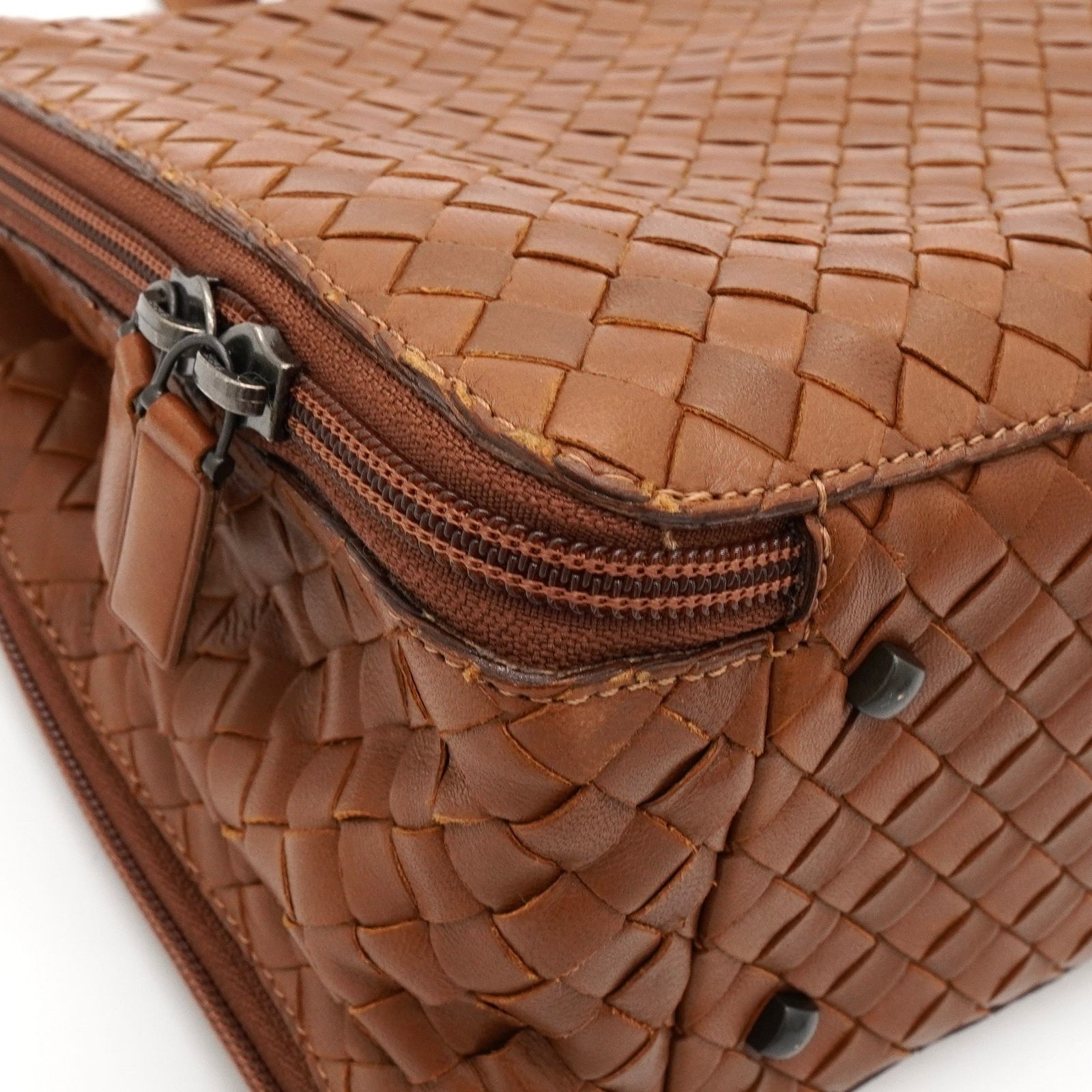 ボッテガ ヴェネタ イントレチャート レザー ハンドバッグ ブラウン