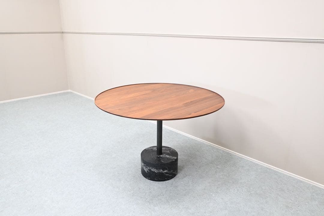 極美品】Cassina カッシーナ ダイニングテーブル NOVE ノーヴェ - メルカリ