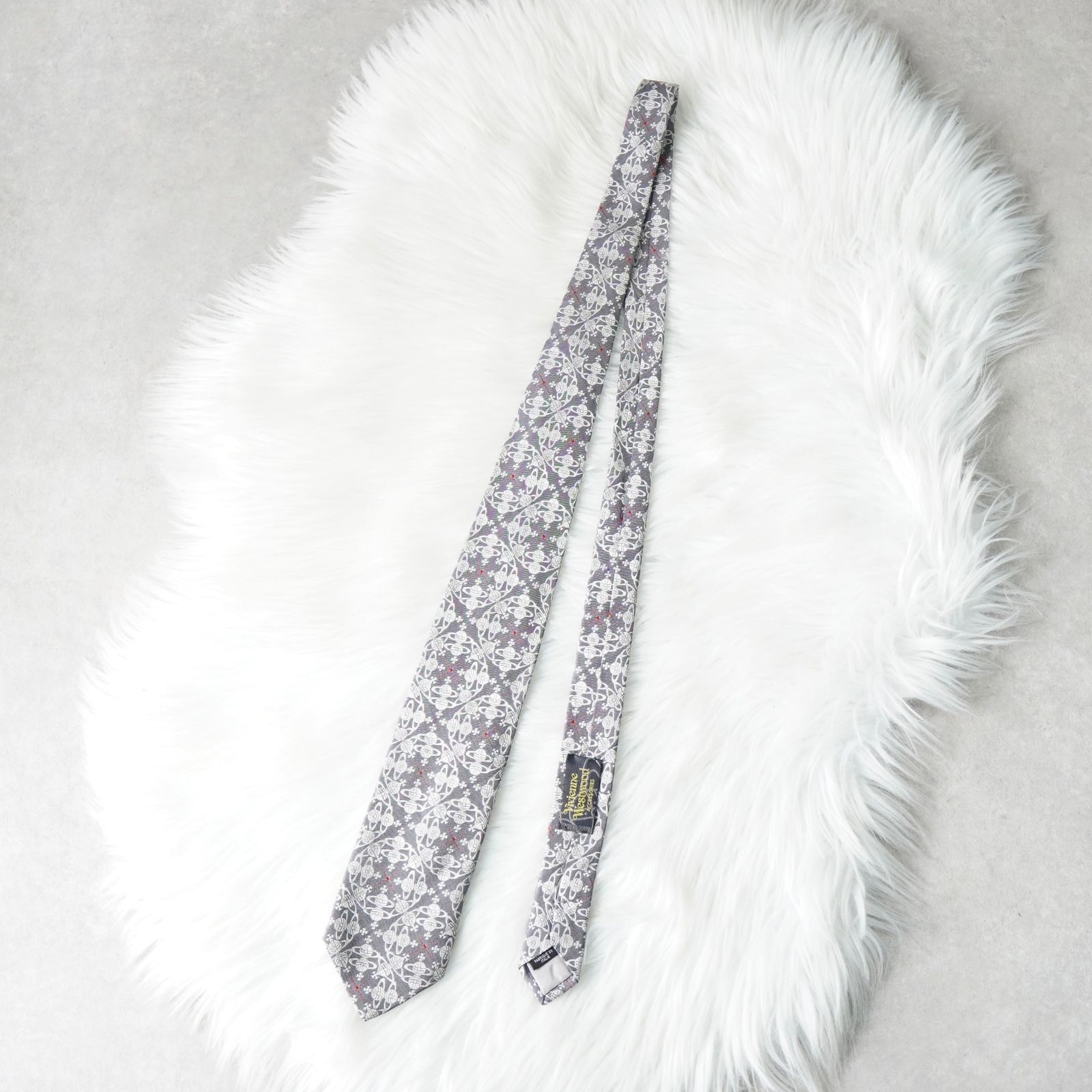 ヴィヴィアン ウエストウッド オーブロゴ 総柄 シルク ネクタイ グレー