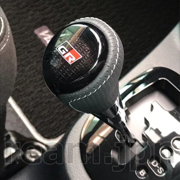 新品 トヨタ純正 アクア プリウスアクア GRスポーツ NHP10 シフトノブ