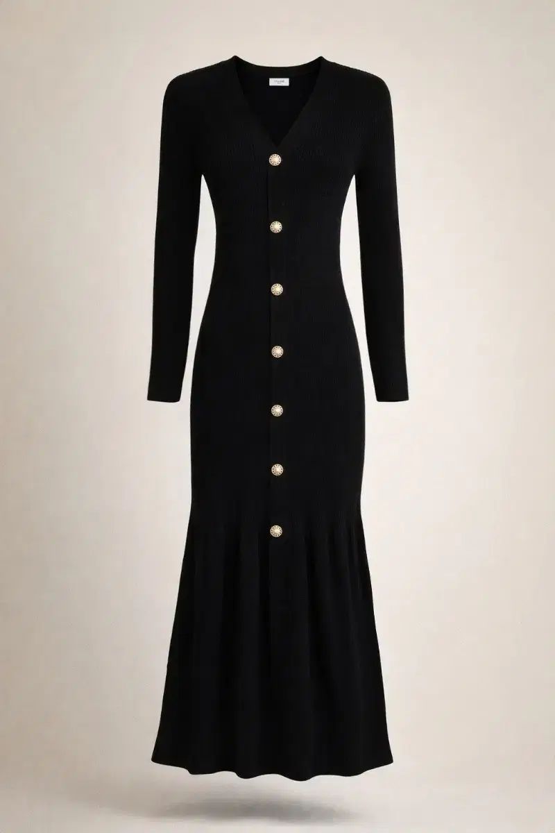 Celine セリーヌ GOLDボタン ニット ONE PIECE - メルカリ