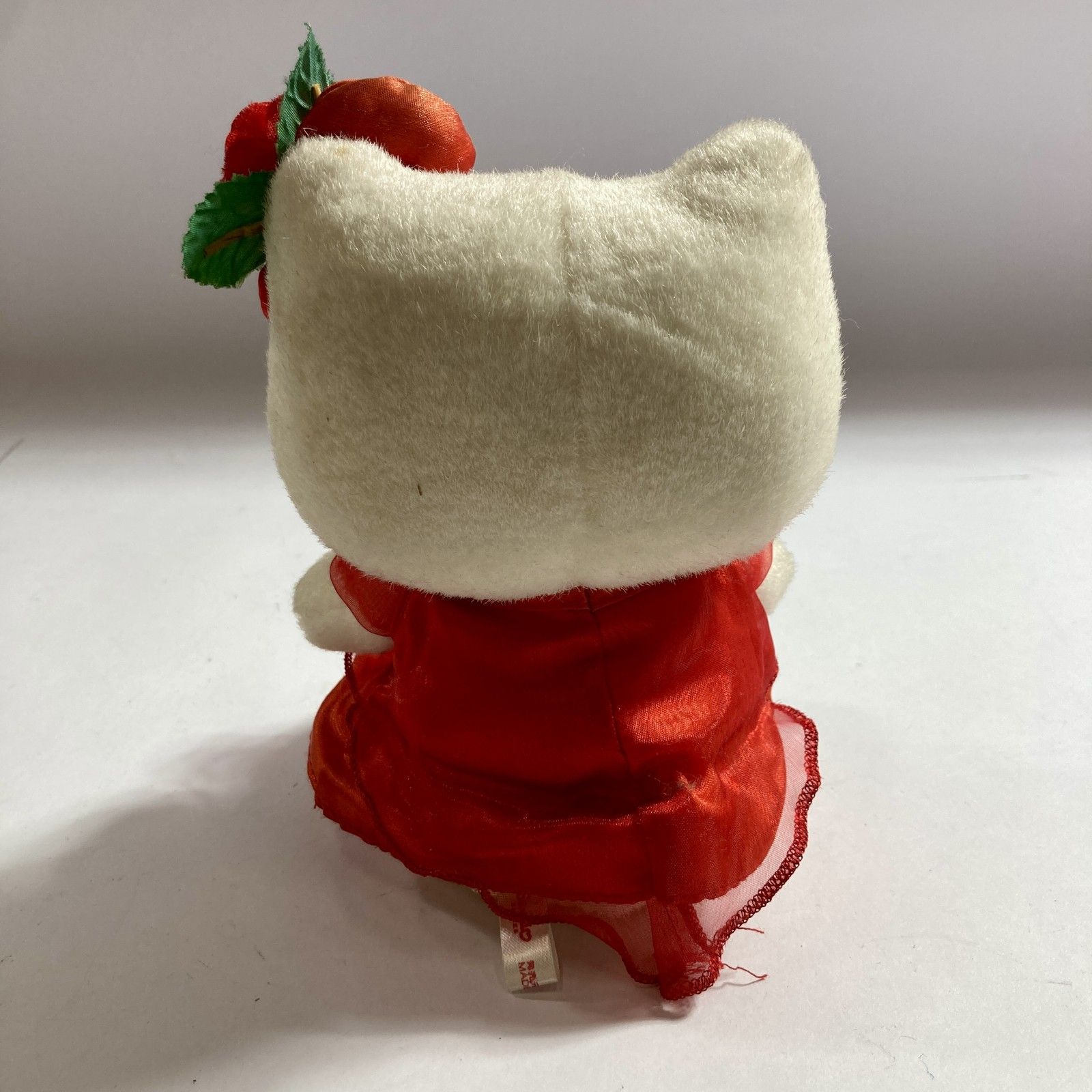 レア‼️タグ付き新品未使用ハローキティ 花占いぬいぐるみ バラ付き ☆ サンリオ Hello Kitty ハローキティ フラワーガーデン シリーズ