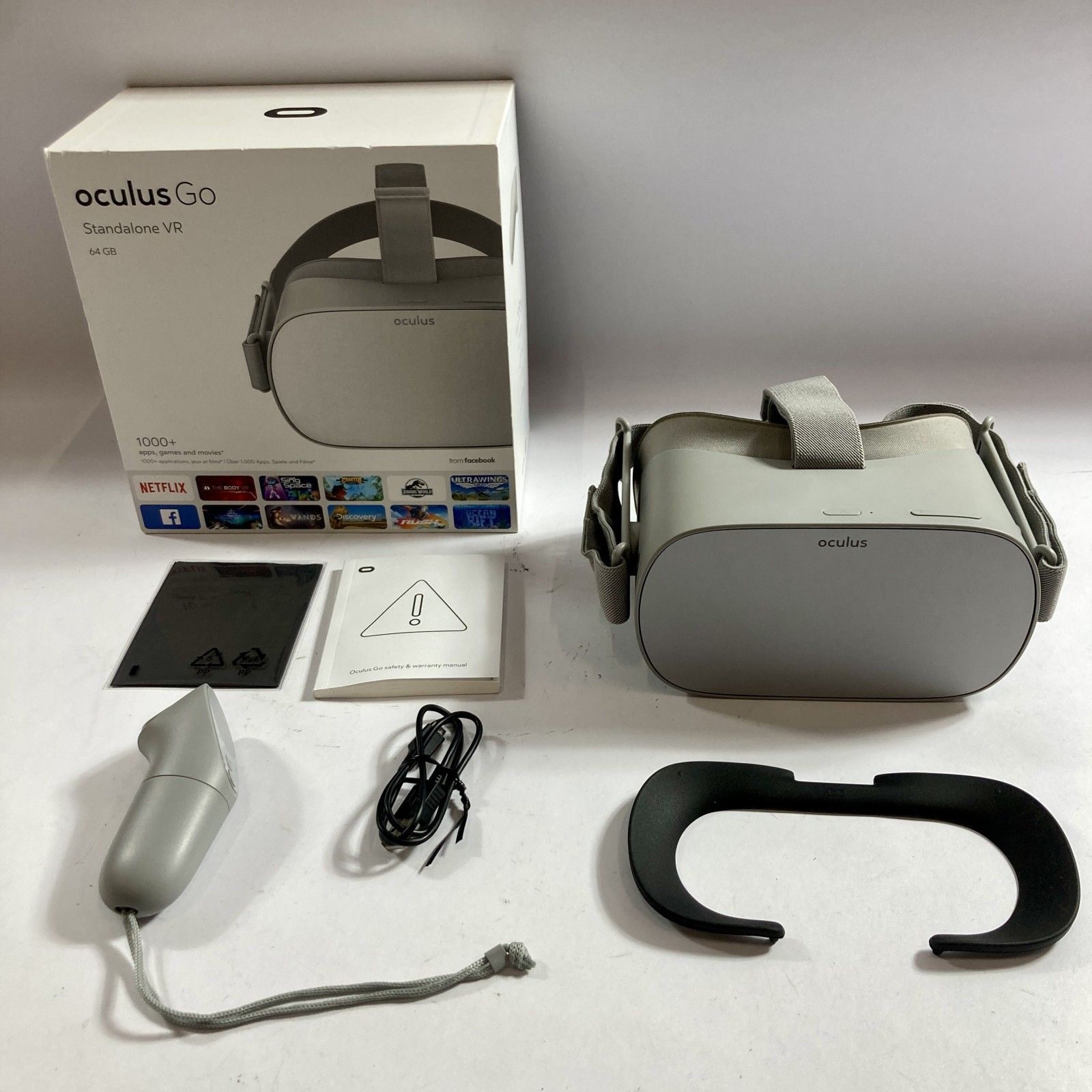 ☆ Oculus Go オキュラスゴー Standalone VR ヘッドセット 64GB