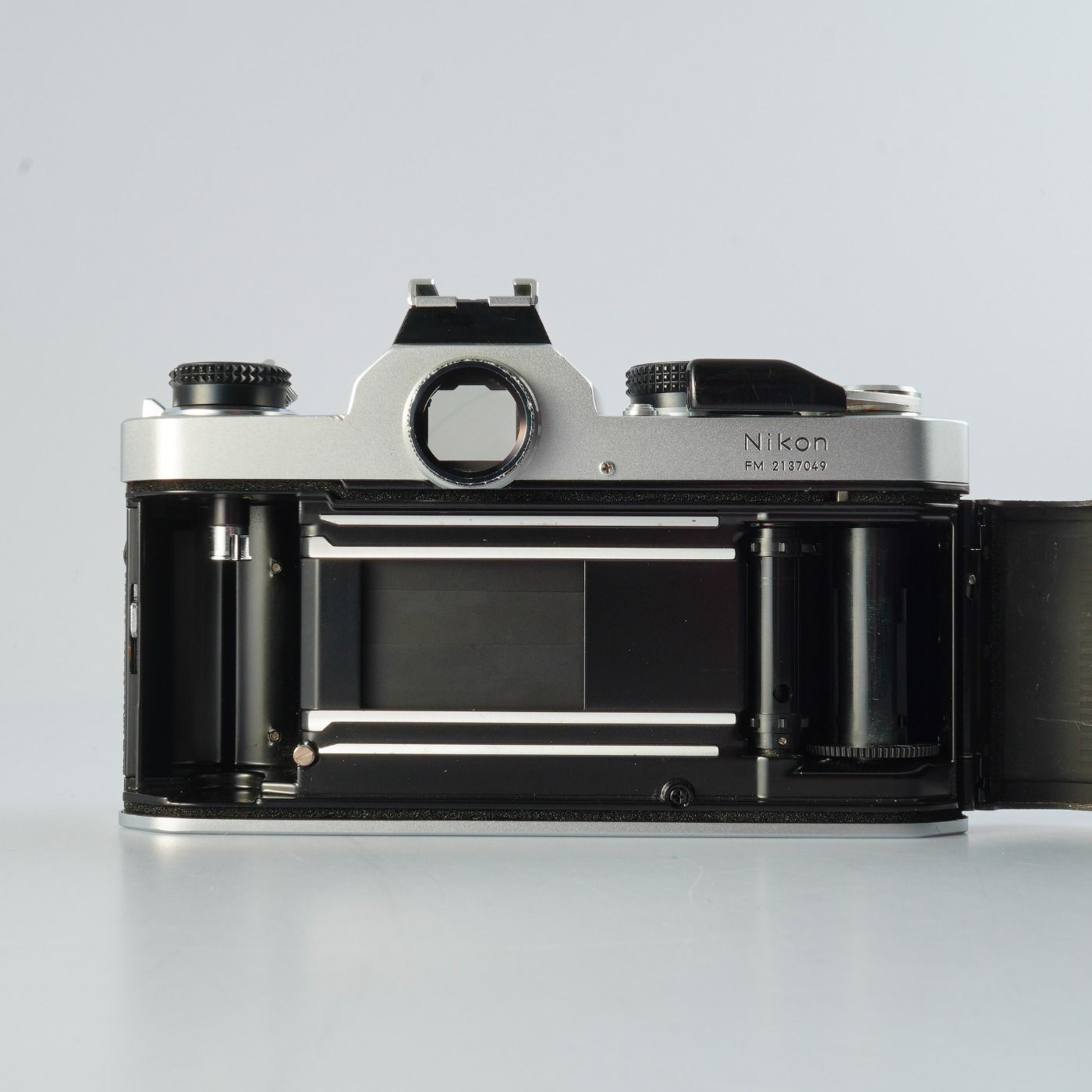 Nikon ニコン FM Silver MF フィルム一眼レフカメラ - メルカリ