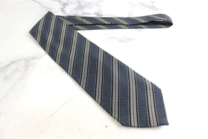 アルマーニコレッツォーニ ブランドネクタイ ストライプ柄 シルク