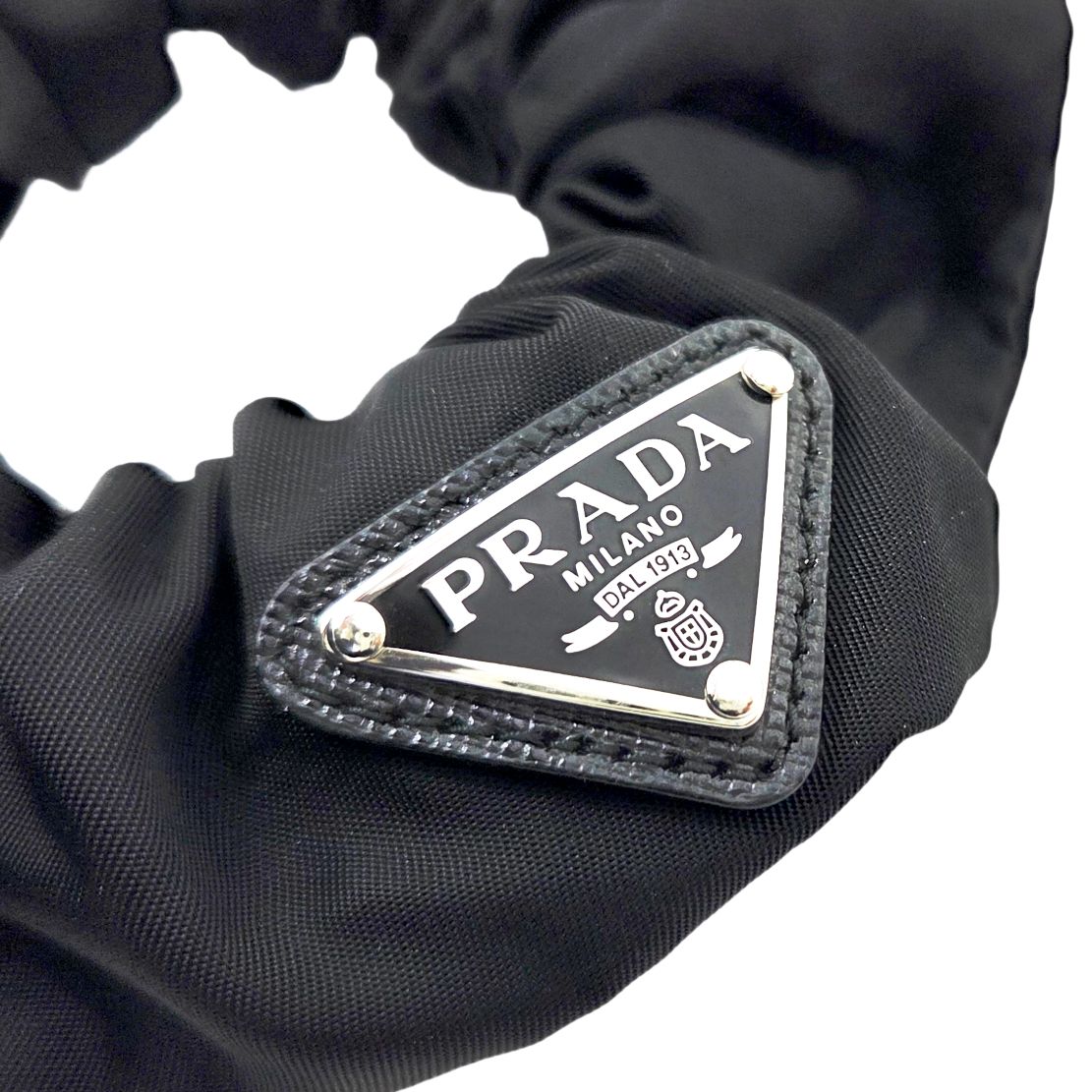 中古】PRADA プラダ シュシュ ヘアゴム ロゴ ナイロン ブラック 黒