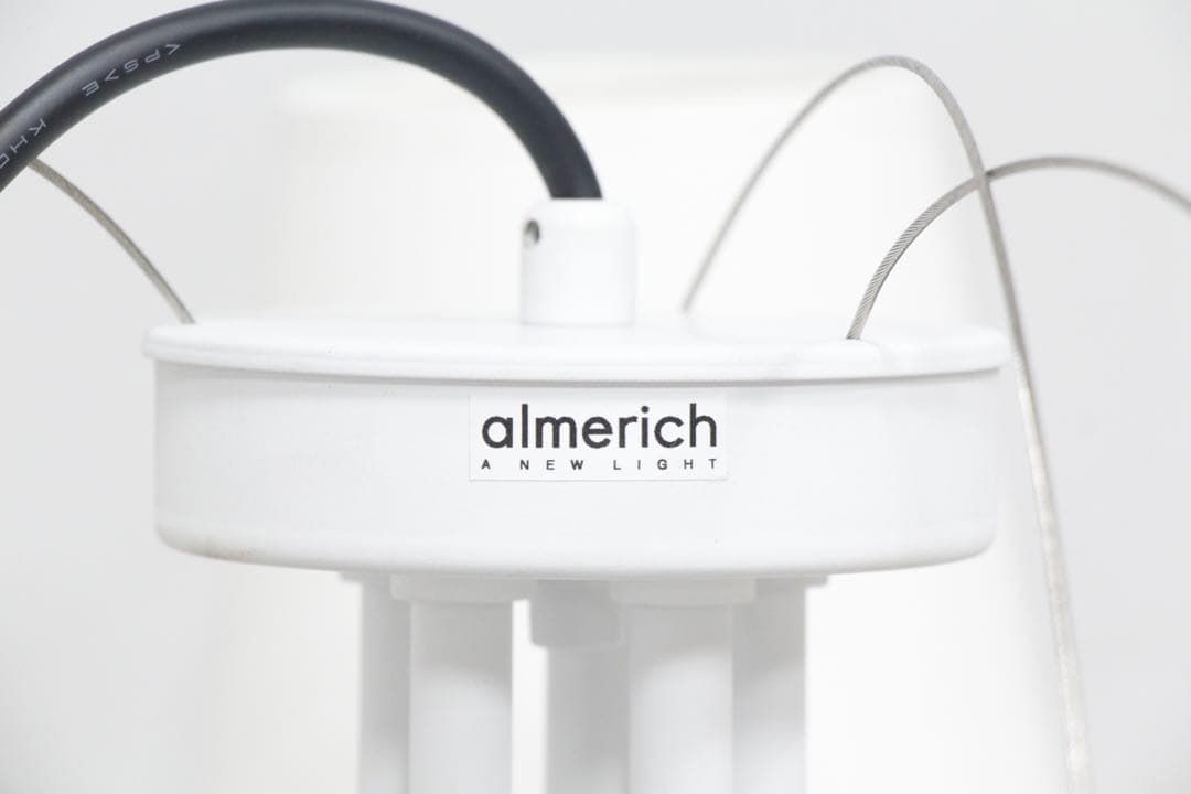 Yamagiwa 取扱 almerich（アルメリッチ）シャンデリア TRIA Yamagiwa