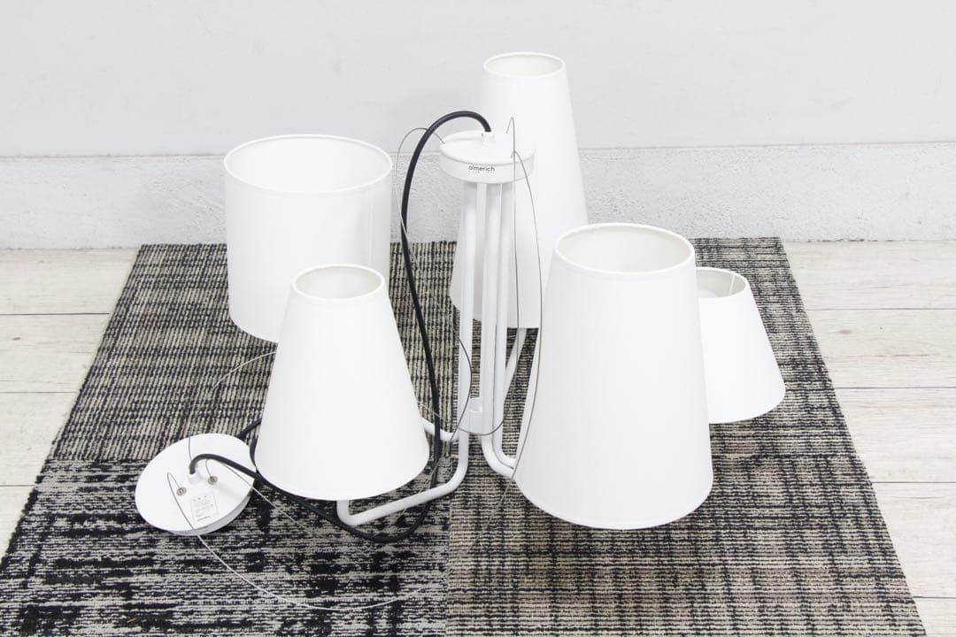 Yamagiwa 取扱 almerich（アルメリッチ）シャンデリア TRIA - メルカリ