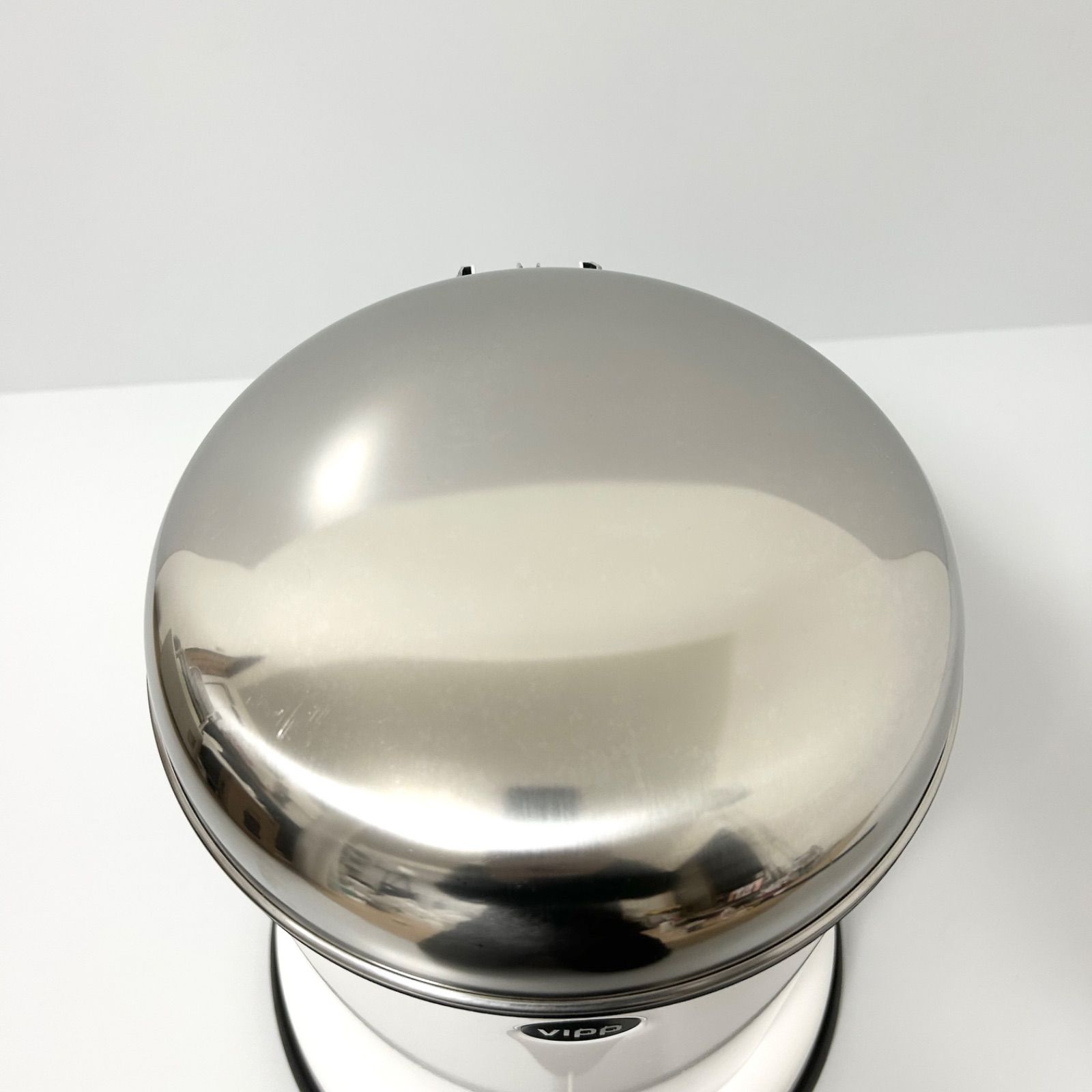 VIPP ウィップ ペダルビン ゴミ箱 8L ダストボックス ペダル式
