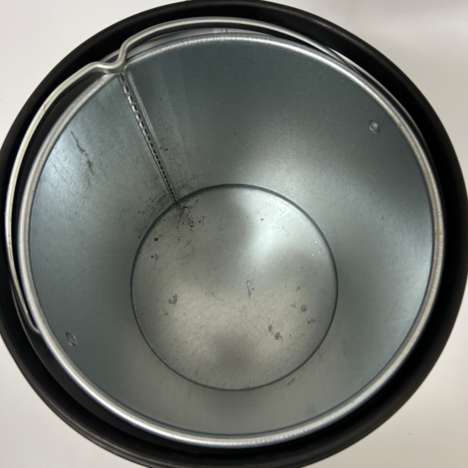 VIPP ウィップ ペダルビン ゴミ箱 8L ダストボックス ペダル式