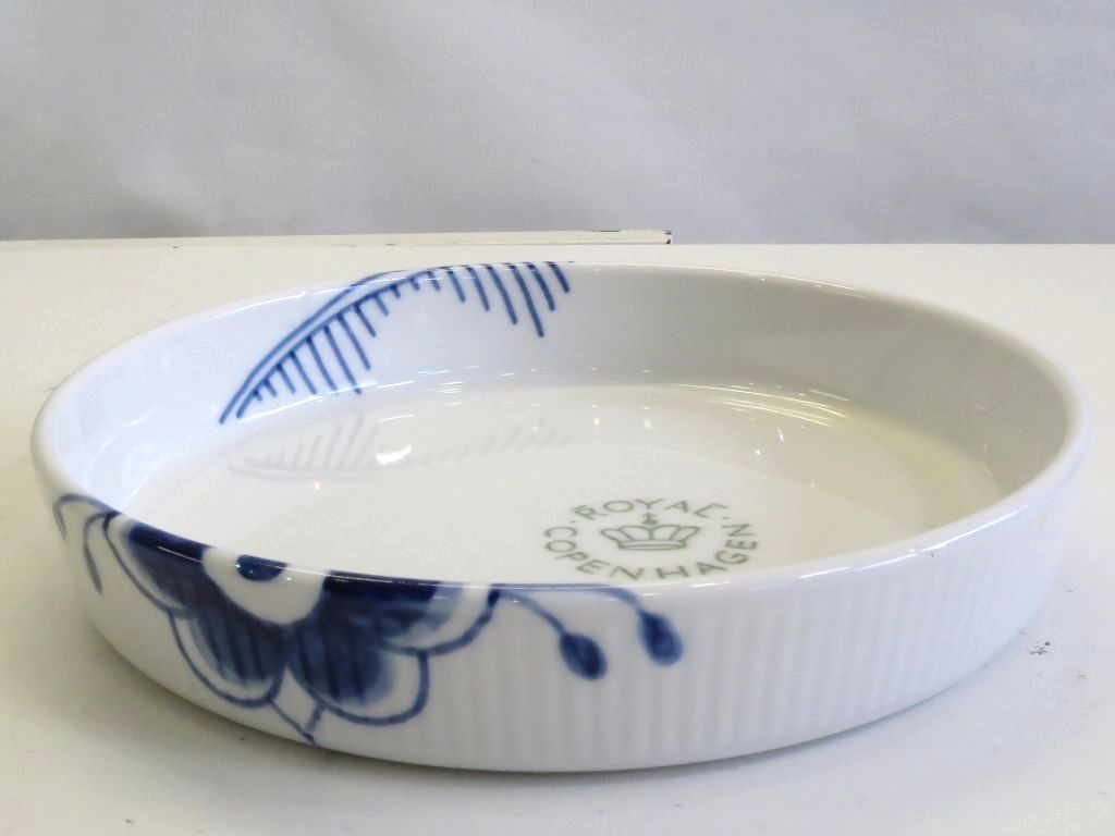  229860 サイズ ROYAL ロイヤル コペンハーゲン ブルーフルーテッド メガ オーブンウェア グラタン皿 高さ3 cm 皿 食器