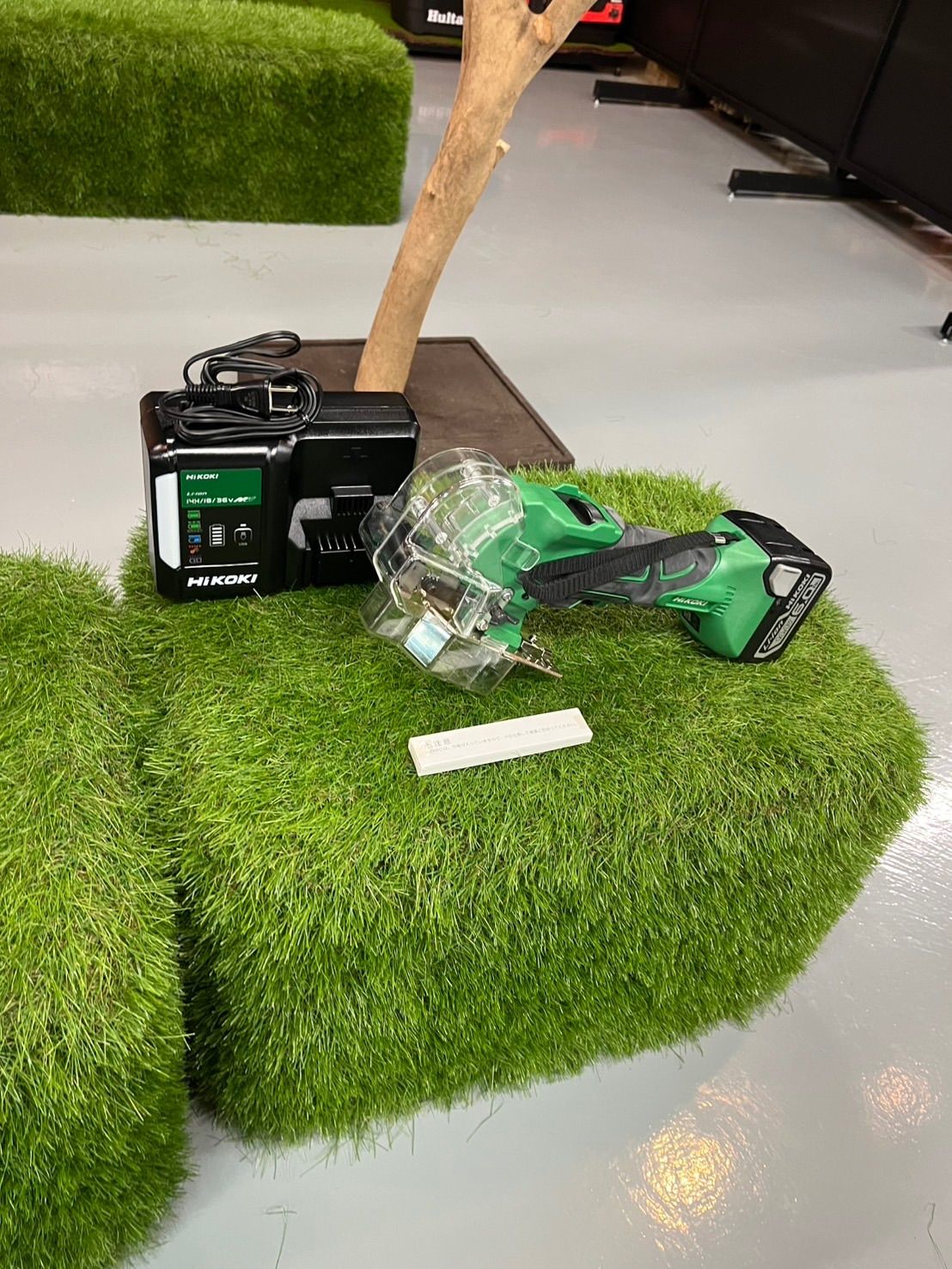 Hi KOKI 14 4 V 30 mm コードレスナイフカッタ CK DSAL LYPK