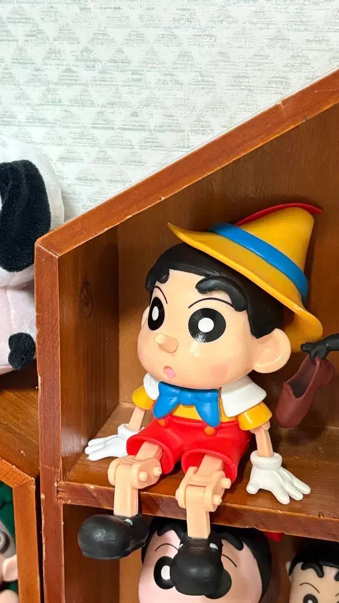 クレヨンしんちゃん ピノキオ フィギュア - メルカリ