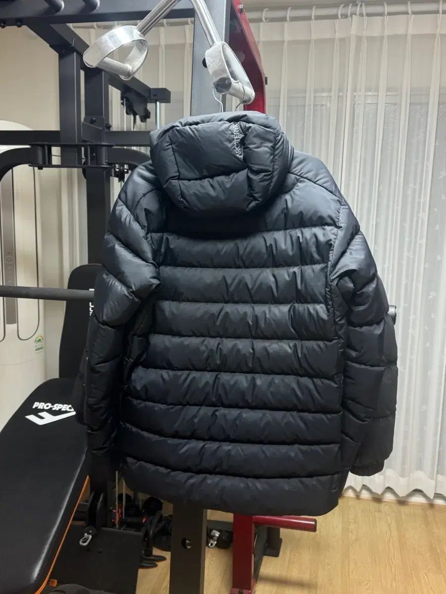 ARC TERYX アークテリクス トーリウム フーディ S M