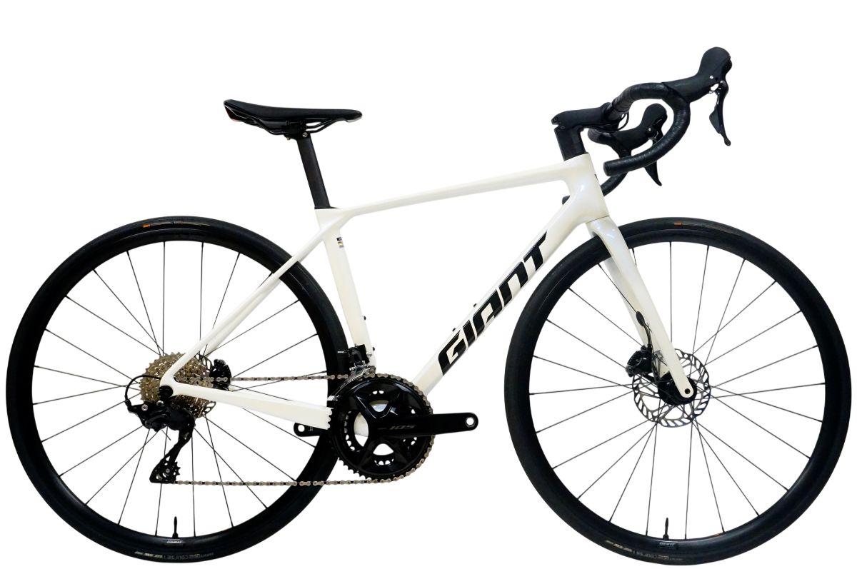 TCR 0 GIANT Race (2025) スポーツサイクル GIANT 「ジャイアント 
