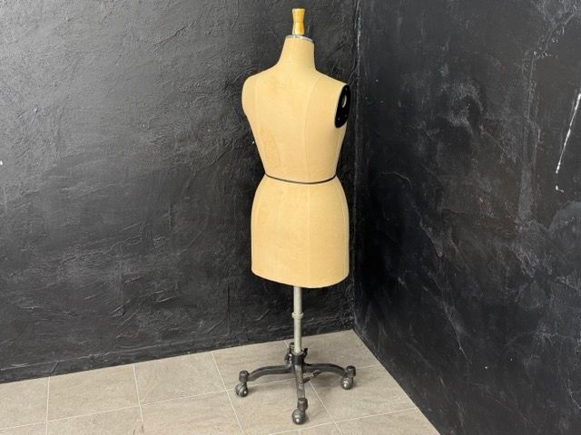 東京キイヤ キプリス レディース トルソー 【中古】TOKYOKIIYA