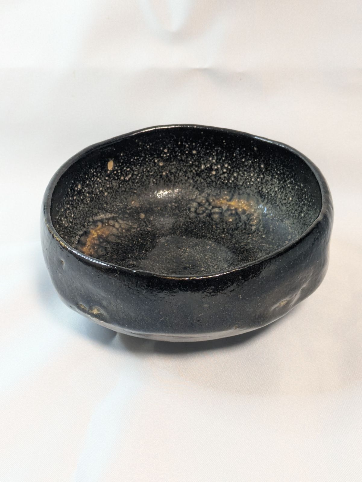 黒楽茶碗 平茶碗 抹茶碗 茶道具 楽焼 黒釉 銘あり（画像参照）口径13cm