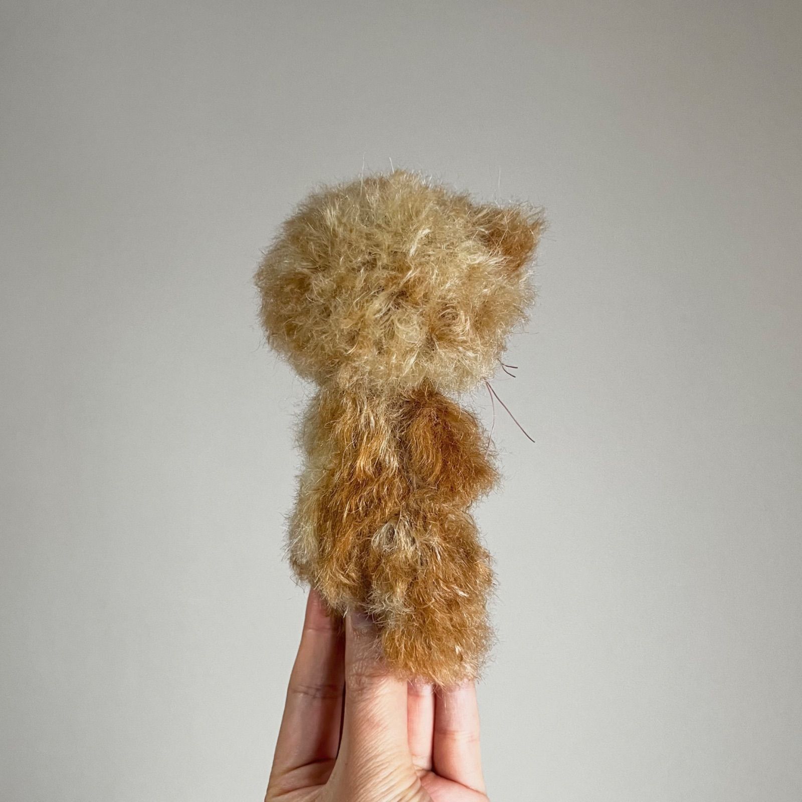 ちゃいろっぽい子 ｝ ぬいぐるみ 作家 ねこ テディベア ハンドメイド