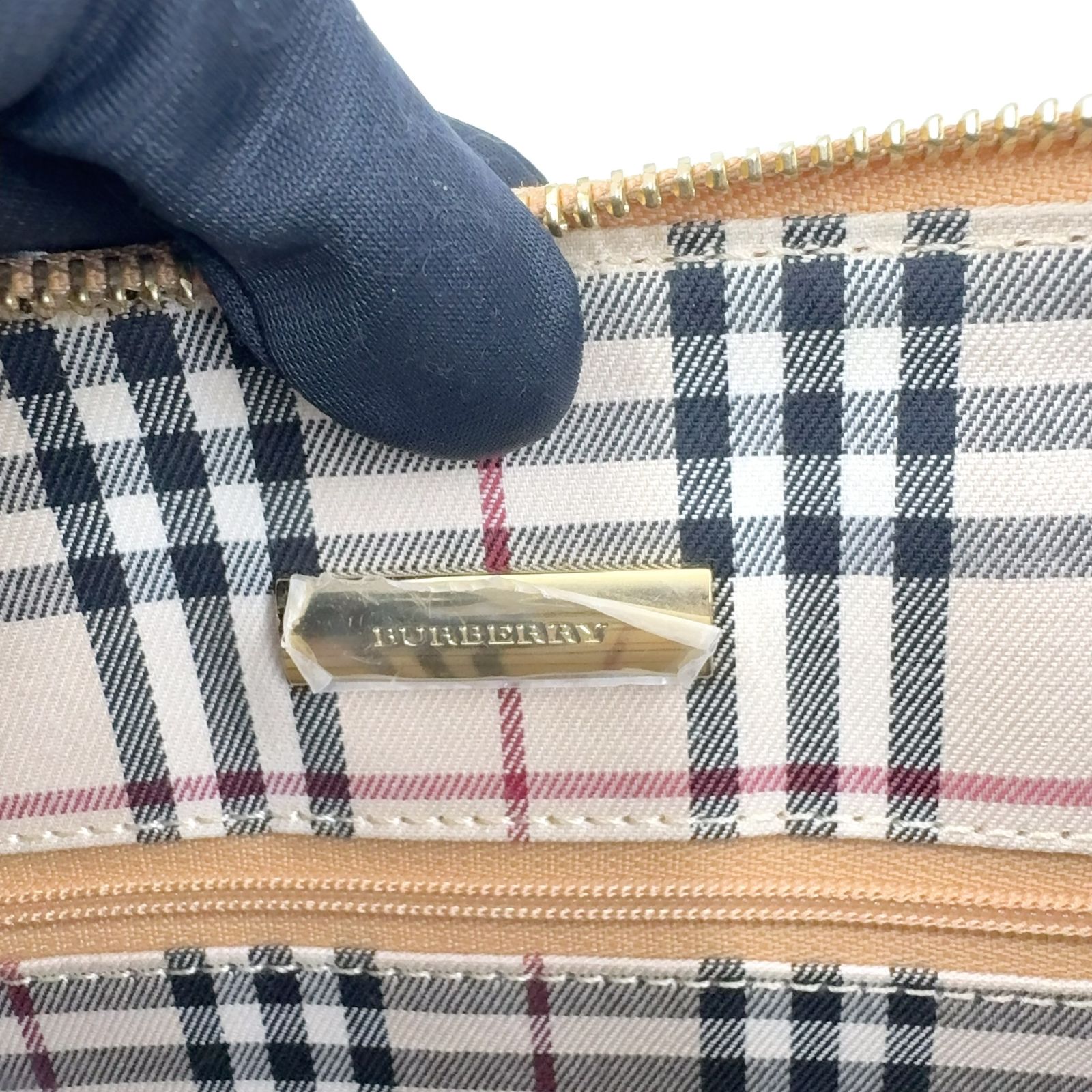 BURBERRY ノバチェック ロゴ型押し レザー ベージュ ワンショルダー