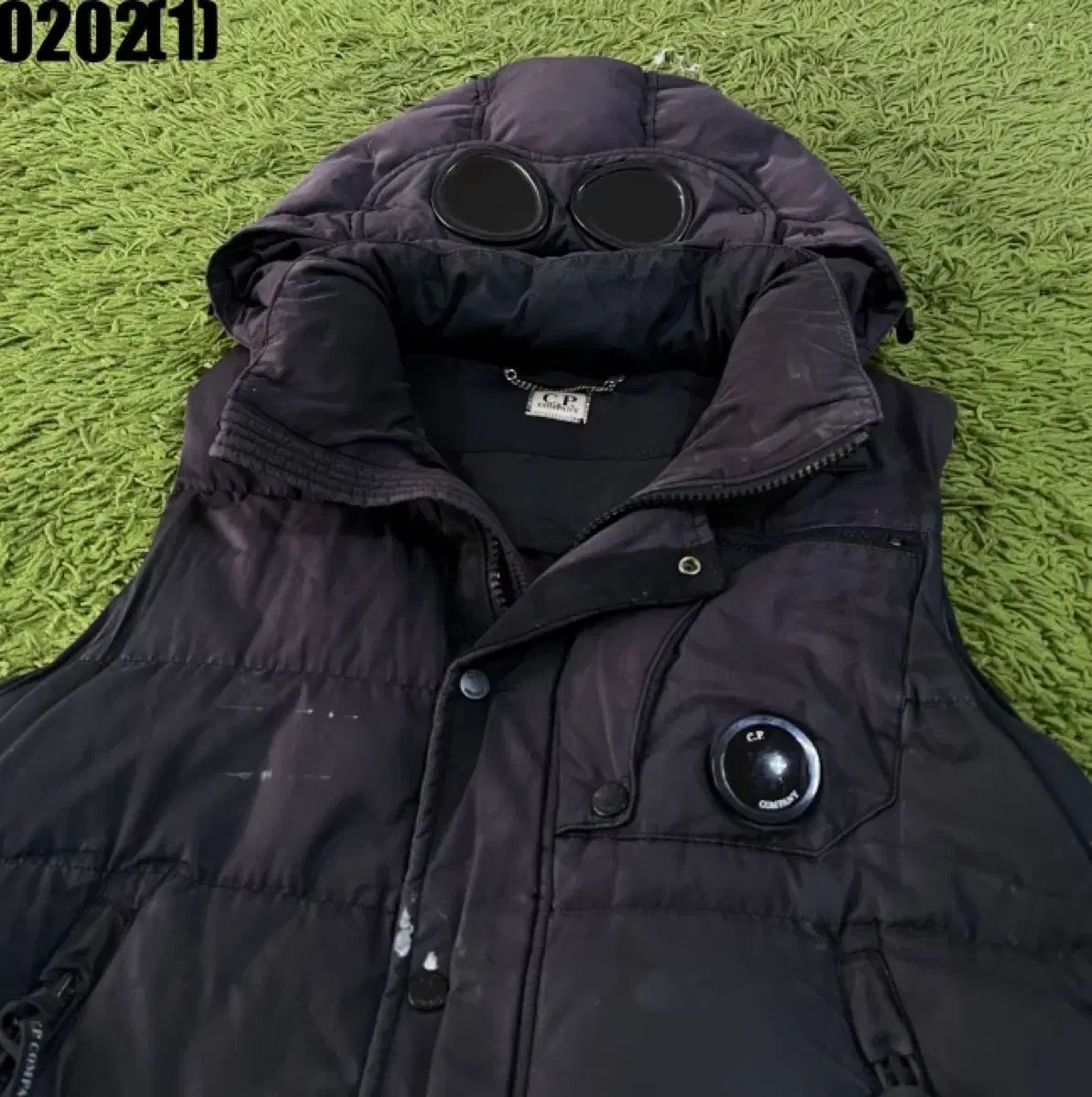 C.P. COMPANY シーピーカンパニー ダウンベスト 100 グースダウン