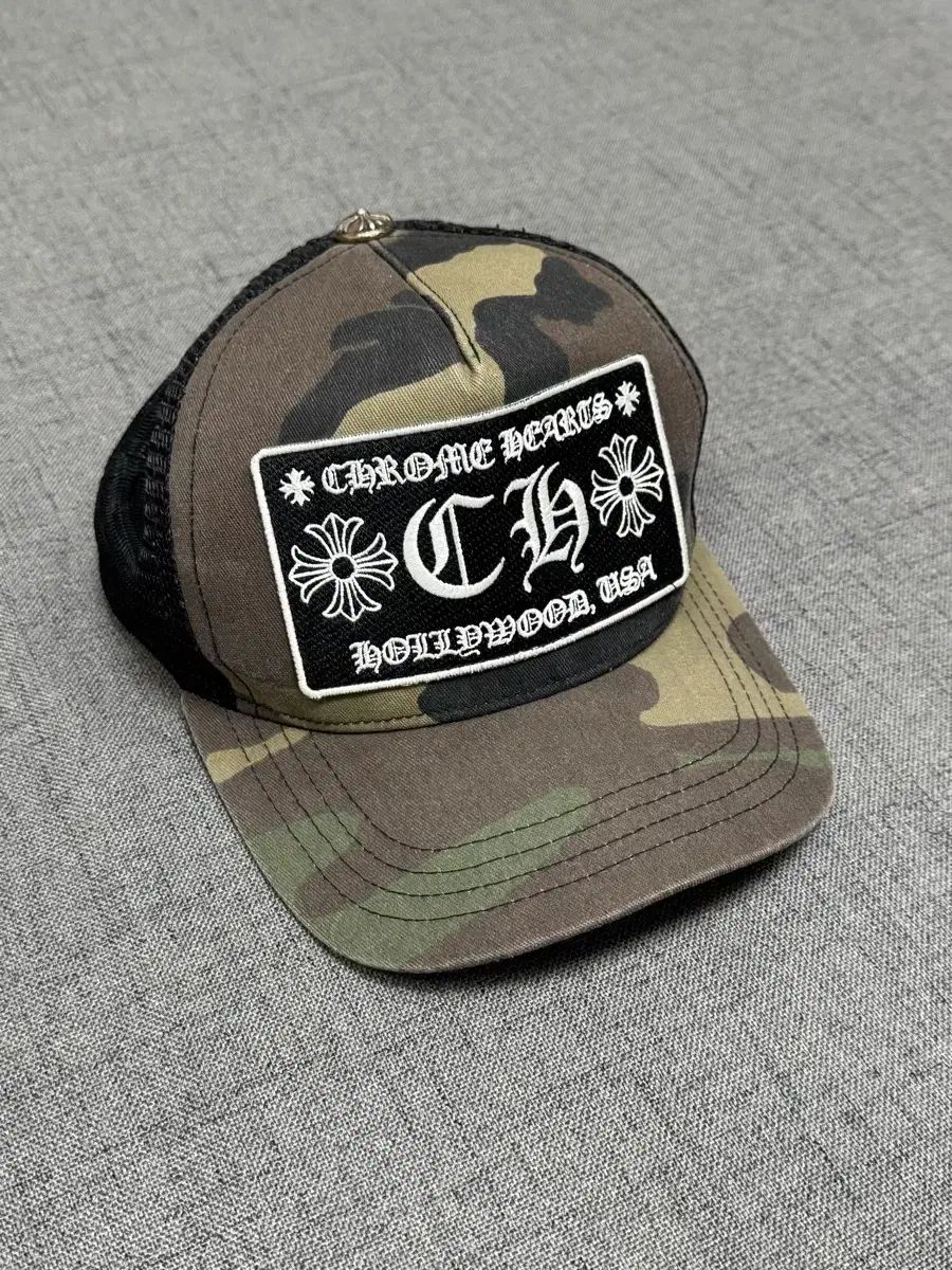 CHROME HEARTS クロムハーツ トラッカーハット カモフラ キャップ 帽子
