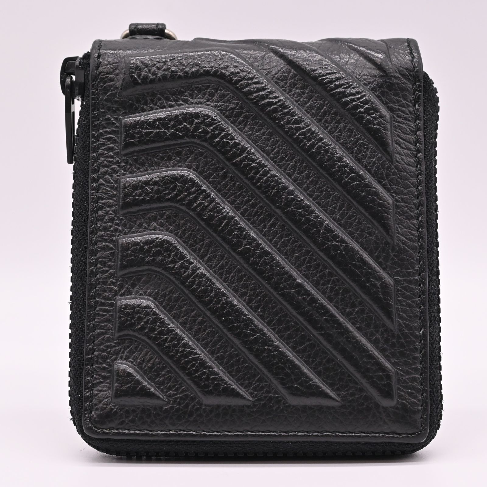 BALENCIAGA ブラック レザー 財布 二つ折り - メルカリ