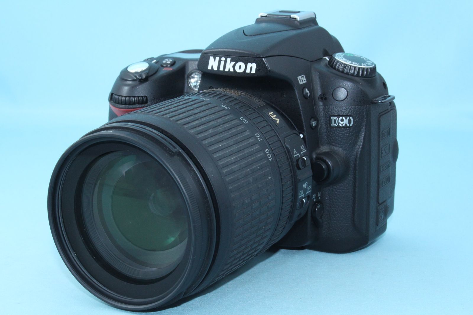 Nikon D90 18-105mm レンズキット (美品・付属品多め・シャッター6706 