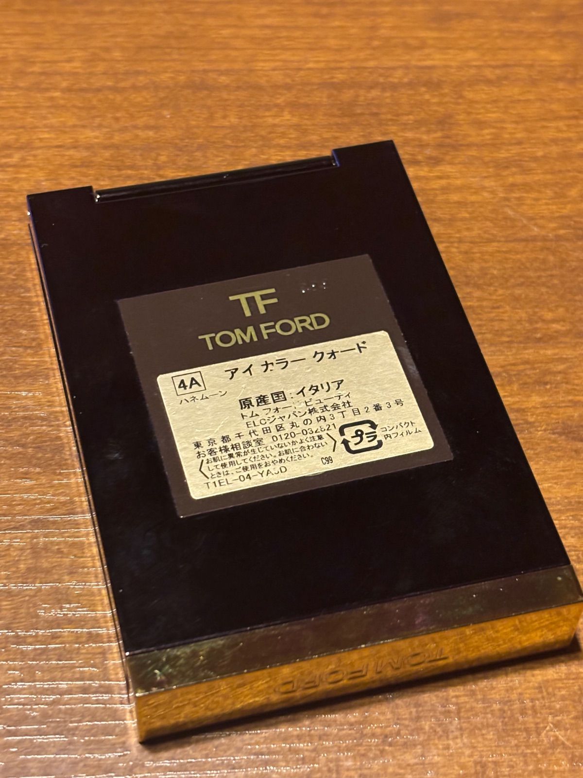 TOM FORD アイカラークォード 4A ハネムーントムフォード アイシャドウ